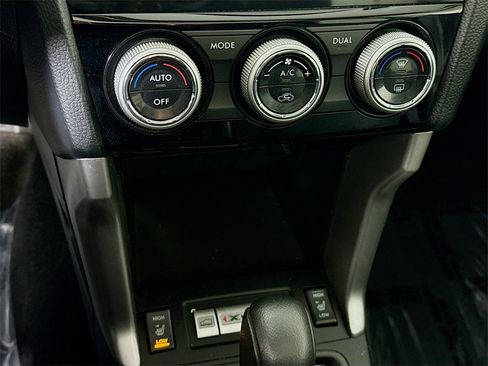 Used 2016 Subaru Forester 2.0XT Touring w/ Eyesight & Navigation System image 8