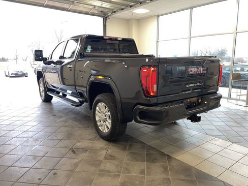Used 2020 GMC Sierra 2500 Denali w/ Denali Ultimate Package image 8