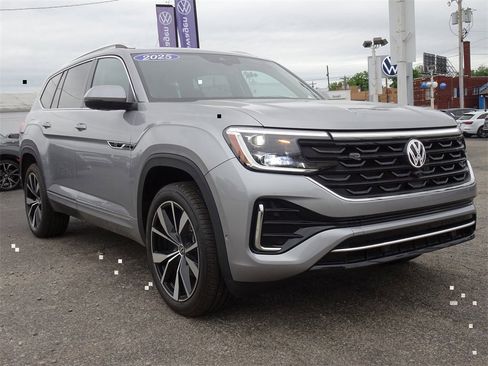 New 2025 Volkswagen Atlas SEL Premium R-Line image 7