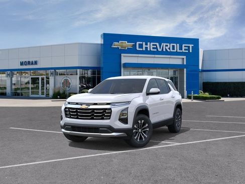 New 2027 Chevrolet Equinox LT w/ Convenience Package II FWD image 8