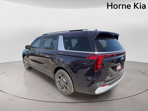 New 2026 Kia Carnival EX FWD image 5