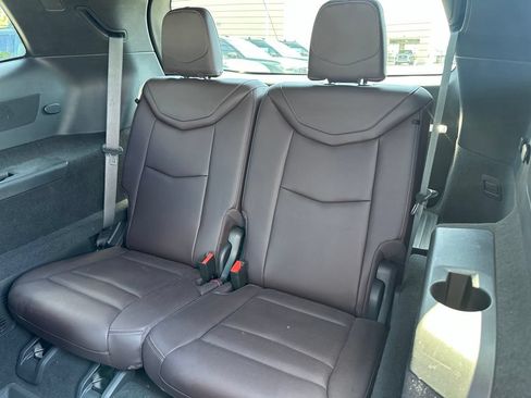 Used 2021 Cadillac XT6 Premium Luxury AWD/4WD image 40