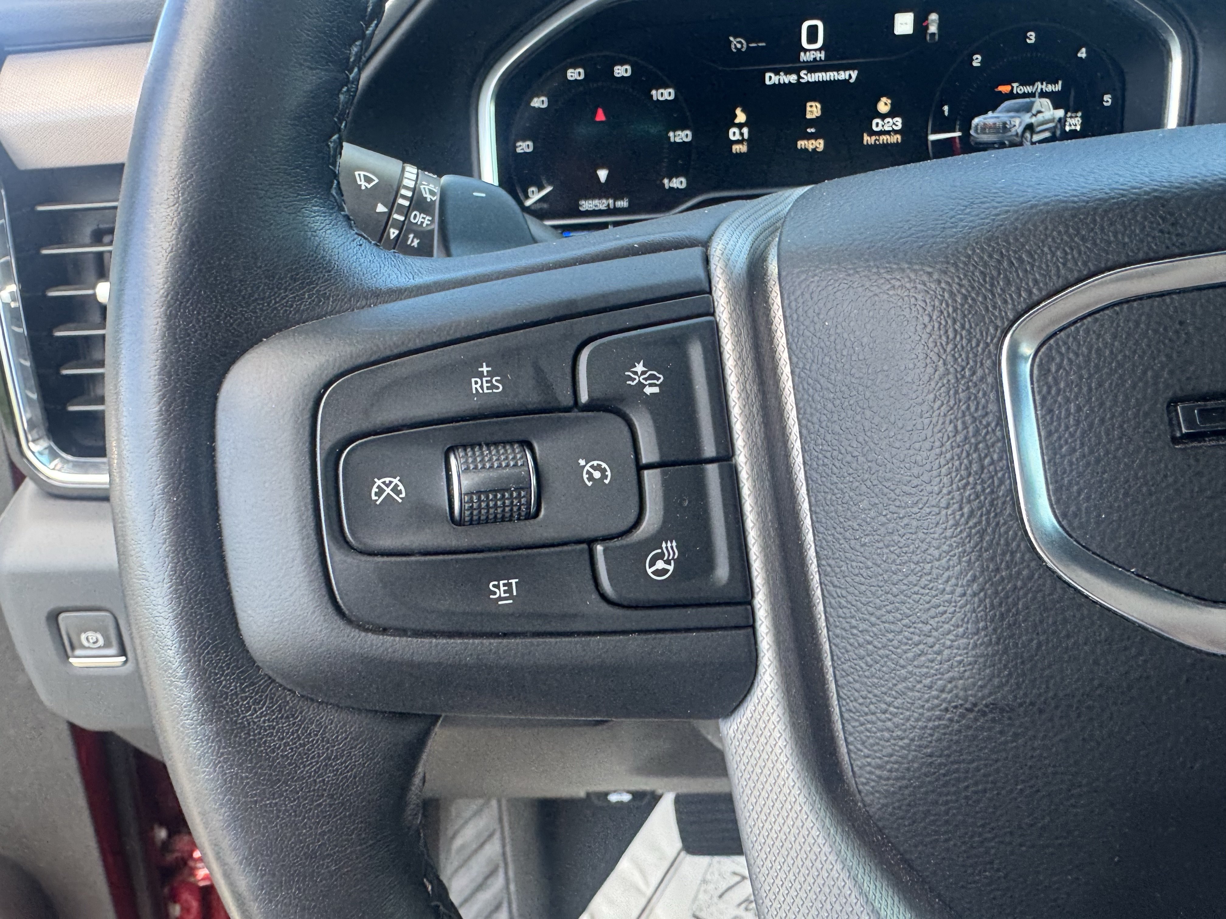 Used 2022 GMC Sierra 1500 Denali AWD/4WD image 18