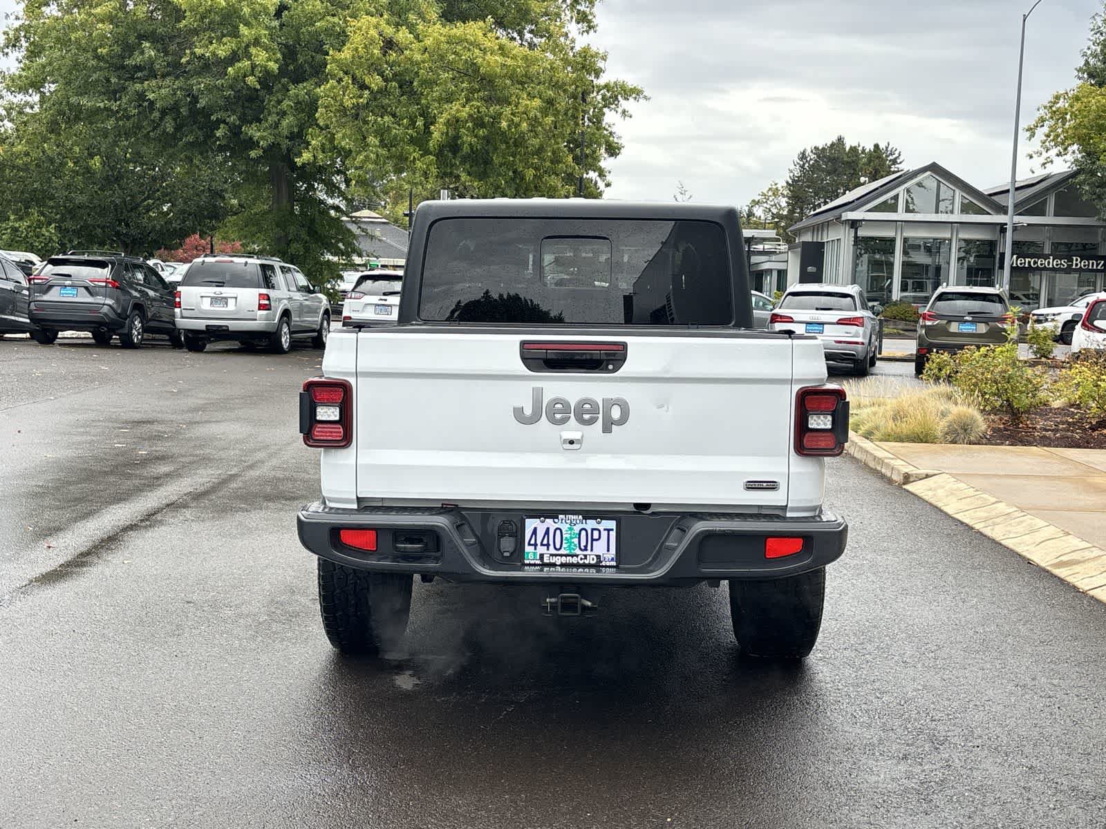 Certified 2020 Jeep Gladiator Overland AWD/4WD image 4