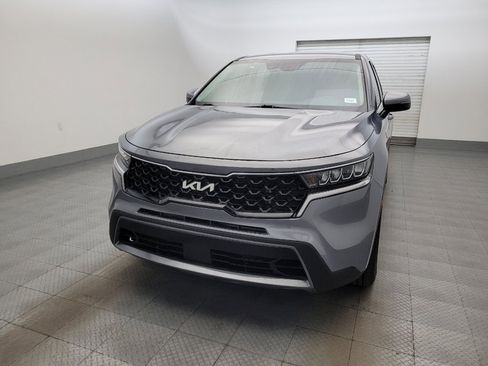 Used 2021 Kia Sorento LX FWD image 15
