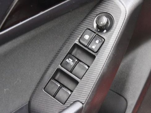 Used 2015 MAZDA MAZDA3 i Touring w/ Technology Package image 10