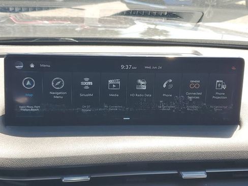 Used 2023 Genesis GV70 2.5T w/ Advanced Package AWD/4WD image 17