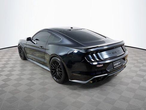 Used 2019 Ford Mustang GT w/ Black Accent Package RWD image 5