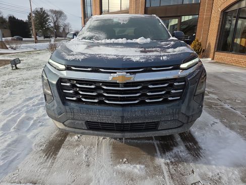 Used 2025 Chevrolet Equinox LT image 8