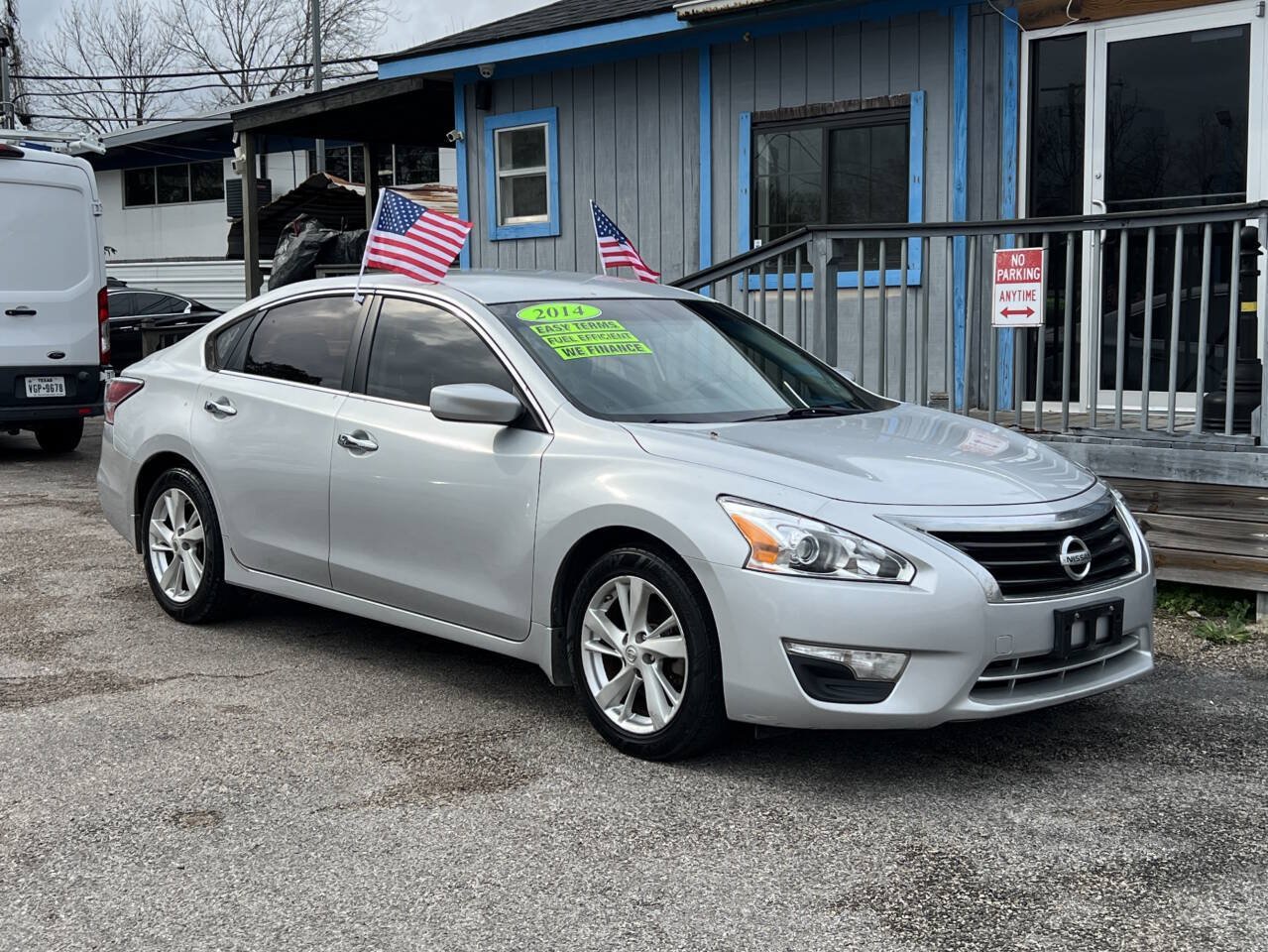 Used 2014 Nissan Altima 2.5 SV FWD image 4