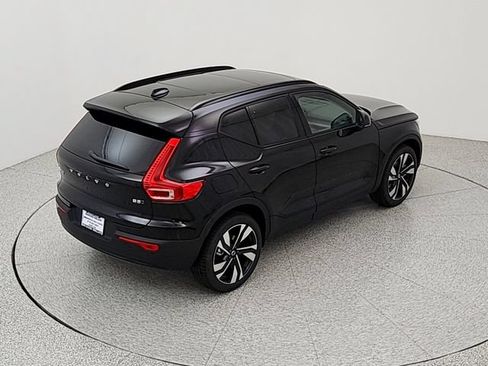 New 2026 Volvo XC40 B5 Ultra w/ Protection Package Premier AWD/4WD image 33