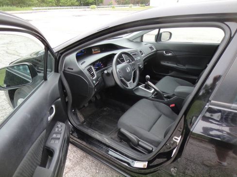 Used 2014 Honda Civic LX image 13