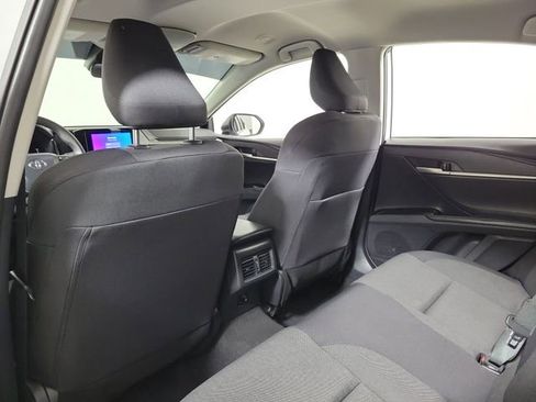 Used 2025 Toyota Camry LE FWD image 10