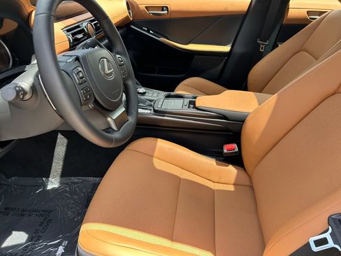 Used 2025 Lexus IS 350 F Sport w/ Navigation Package RWD image 11
