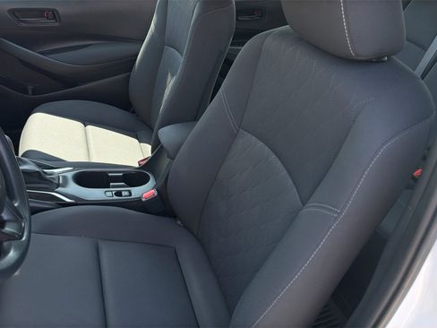 Used 2024 Toyota Corolla LE FWD image 18
