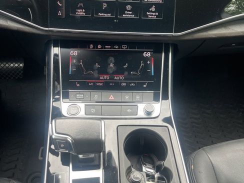 Used 2021 Audi Q7 3.0T Premium Plus w/ Premium Plus Package image 29