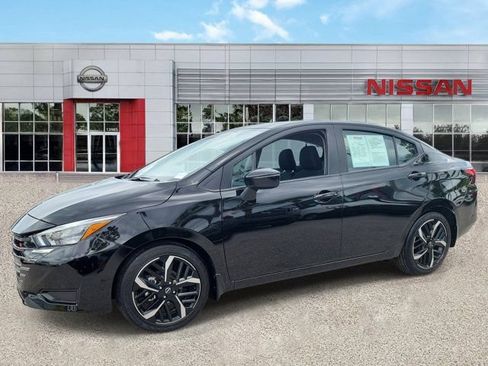 Certified 2025 Nissan Versa SR w/ Trunk Package FWD image 5