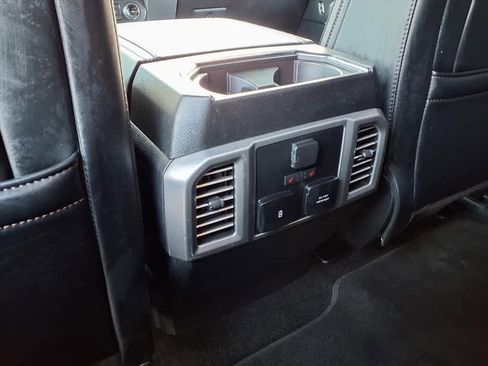 Used 2019 Ford F150 Platinum image 10