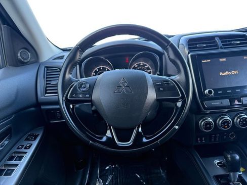 Used 2020 Mitsubishi Outlander Sport SE image 14