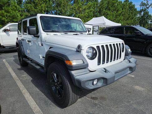 Used 2022 Jeep Wrangler Unlimited Sport AWD/4WD image 5
