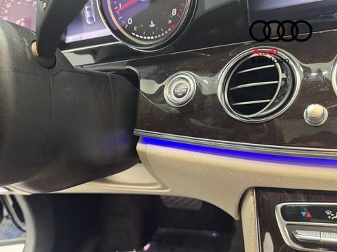 Used 2019 Mercedes-Benz E 300 image 32