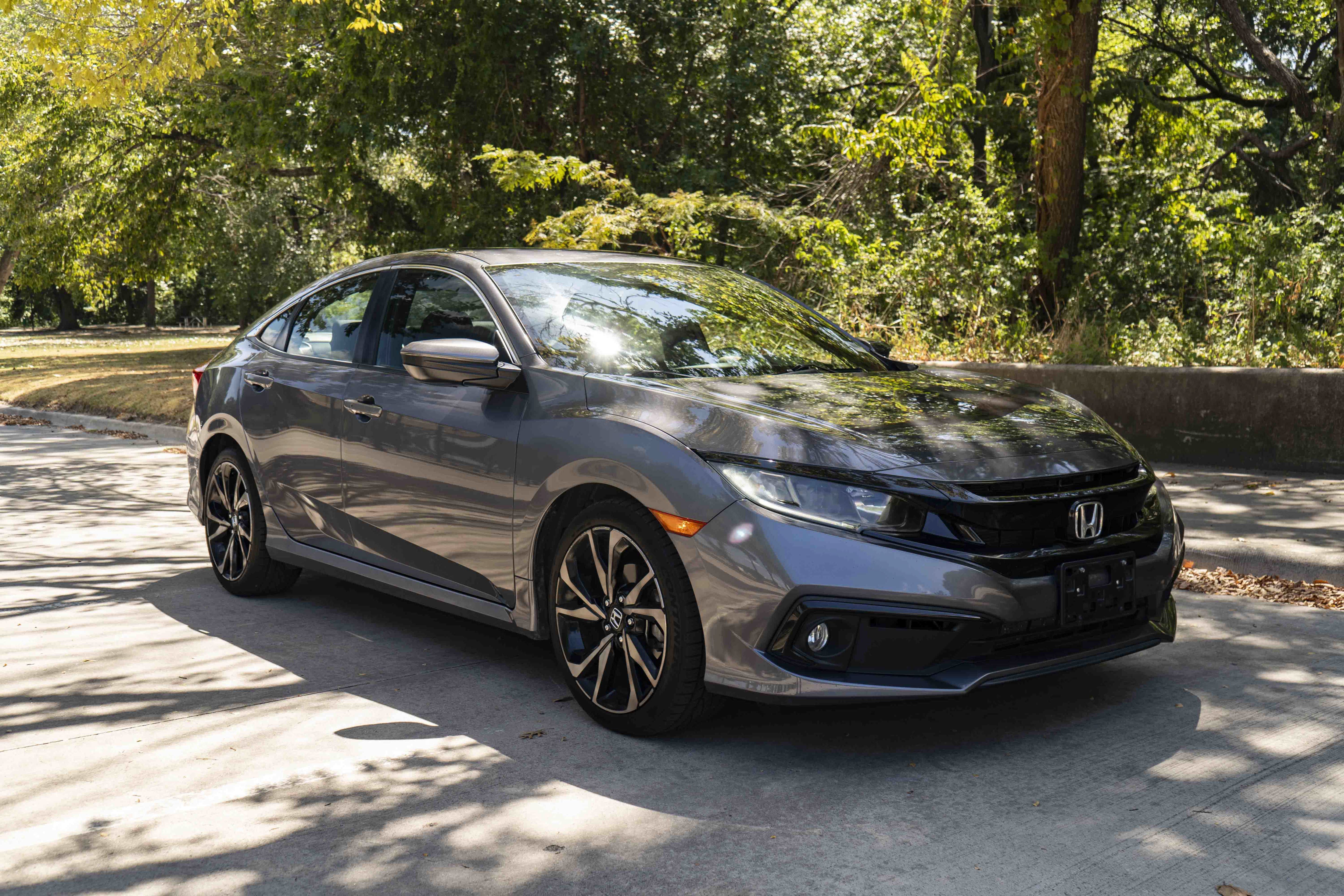 Certified 2019 Honda Civic Sport image 2