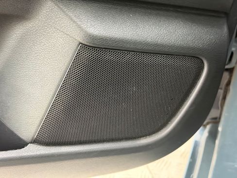 Used 2025 Nissan Sentra SV FWD image 26