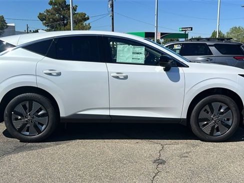 New 2025 Nissan Murano SL image 3