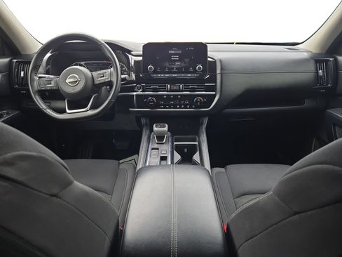 Used 2023 Nissan Pathfinder SV w/ SV Premium Package FWD image 15