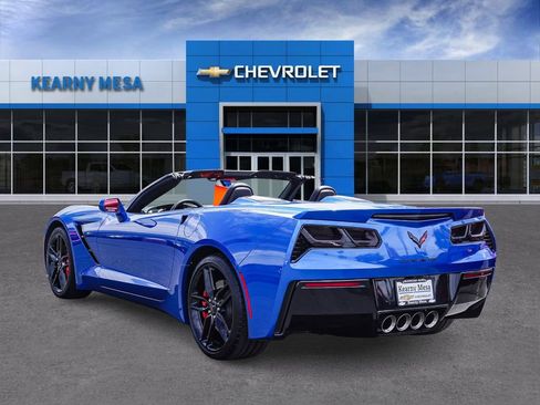 Used 2016 Chevrolet Corvette Stingray Convertible w/ 2LT Preferred Equipment Group RWD image 4