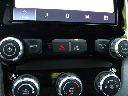 New 2026 RAM 1500 Warlock AWD/4WD image 44