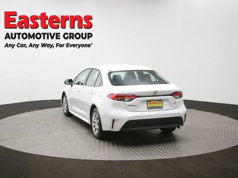 Used 2024 Toyota Corolla LE image 64