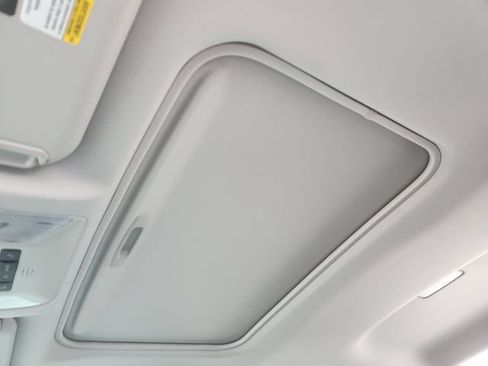 Certified 2025 Toyota RAV4 XLE w/ Convenience Package FWD image 23