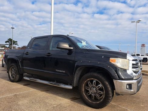 Used 2017 Toyota Tundra SR5 image 4