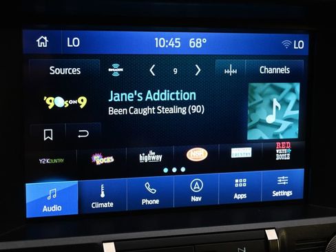 Used 2022 Ford Mustang Shelby GT500 w/ Technology Package RWD image 34
