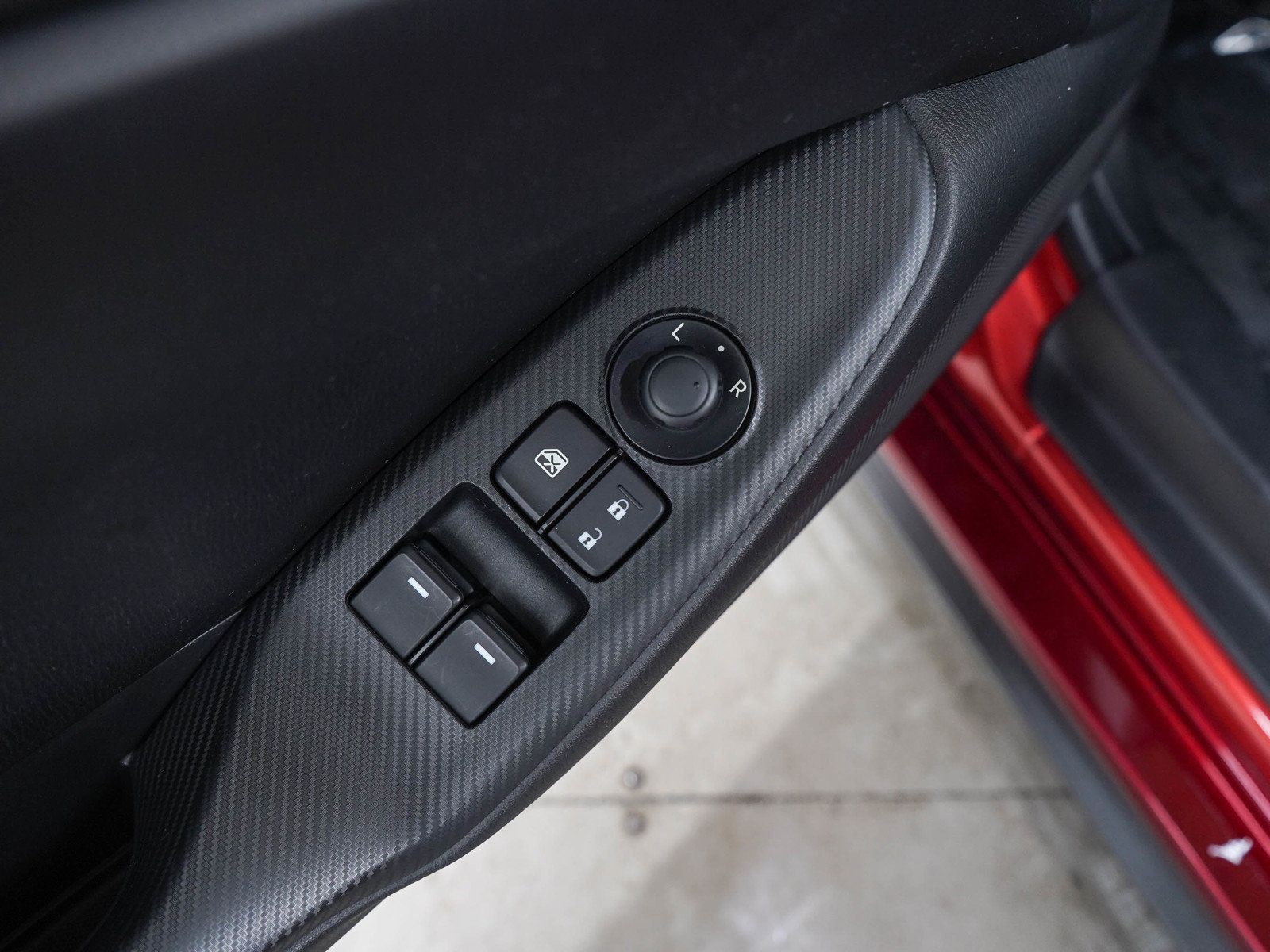 Used 2024 MAZDA MX-5 Miata Sport RWD image 15