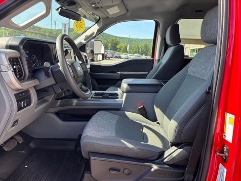 Used 2024 Ford F250 XLT w/ Camper Package AWD/4WD image 9