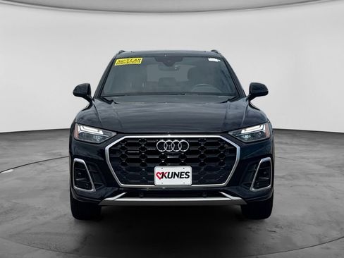 Used 2023 Audi Q5 2.0T Premium Plus w/ Premium Plus Package AWD/4WD image 2