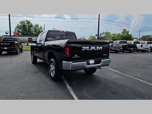 New 2025 RAM 2500 Big Horn image 29