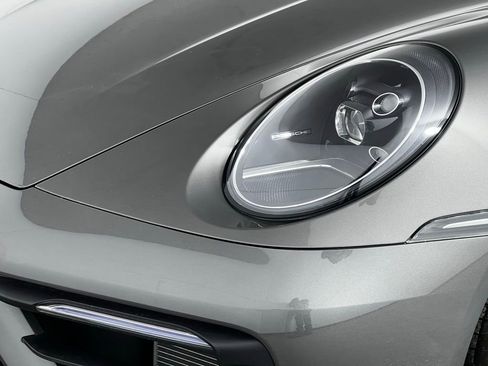 Certified 2020 Porsche 911 Carrera 4S image 11