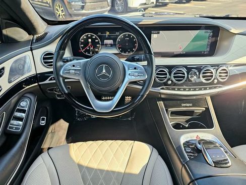 Certified 2020 Mercedes-Benz S 560 4MATIC Sedan image 31