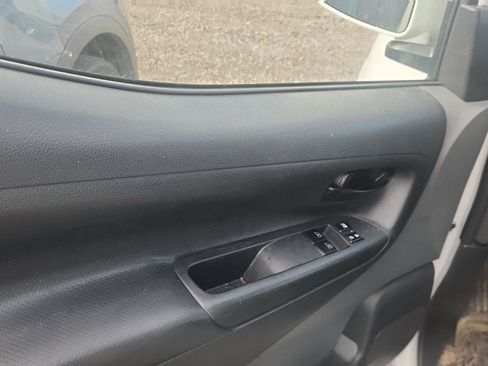 Used 2021 Nissan NV200 SV FWD image 10