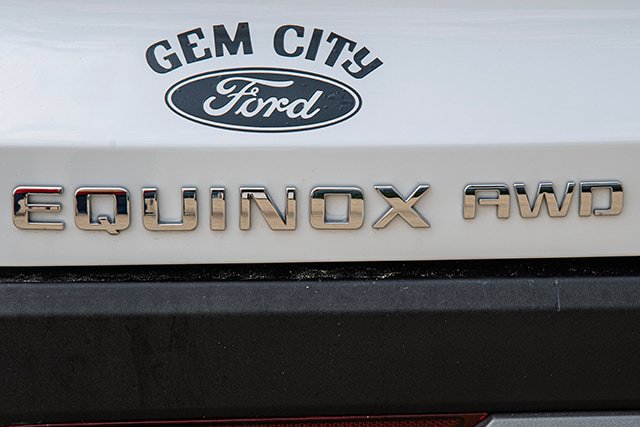 Used 2025 Chevrolet Equinox LT w/ Convenience Package II AWD/4WD image 18
