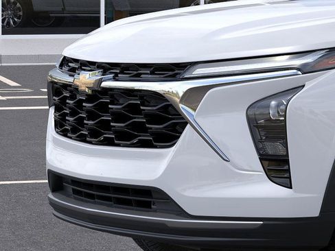 New 2026 Chevrolet Trax LT image 13