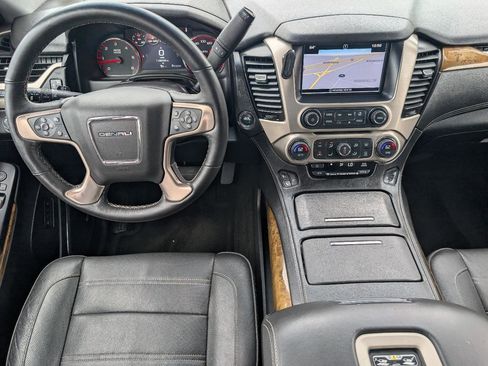 Used 2016 GMC Yukon XL Denali w/ Open Road Package AWD/4WD image 7