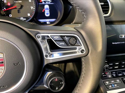 Certified 2024 Porsche 718 Cayman RWD image 28