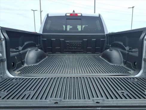 Used 2025 RAM 1500 Big Horn AWD/4WD image 23