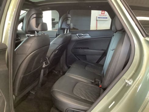 Used 2023 Kia Sportage X-Line w/ X-Line Premium Package AWD/4WD image 13