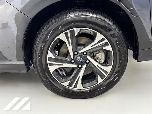 Certified 2025 Subaru Crosstrek 2.0i Premium w/ Crosstrek Mirror Package image 31