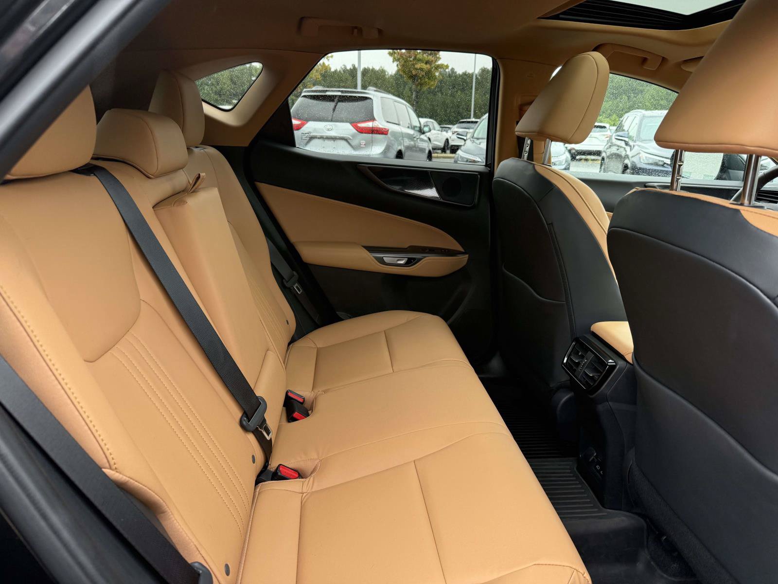 Used 2025 Lexus NX 350 AWD w/ Accessory Package (P2) image 16